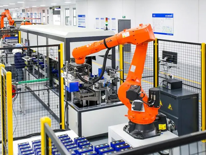 某新能源行业新兴企业海外销售总监